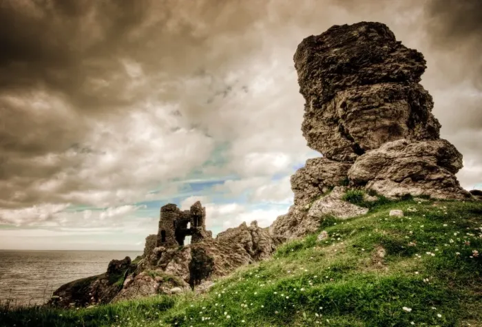 Framed Print : Kinbane castle Framed Print : Kinbane castle