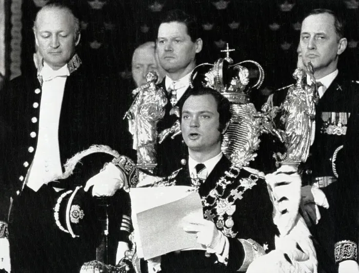 Framed Print : King Carl Gustaf Seated on His Throne Framed Print : King Carl Gustaf Seated on His Throne
