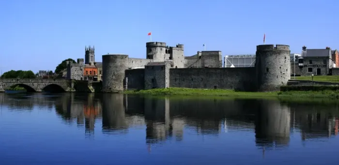 Framed Print : King Johns Castle (also known as Limerick Castle) Framed Print : King Johns Castle (also known as Limerick Castle)