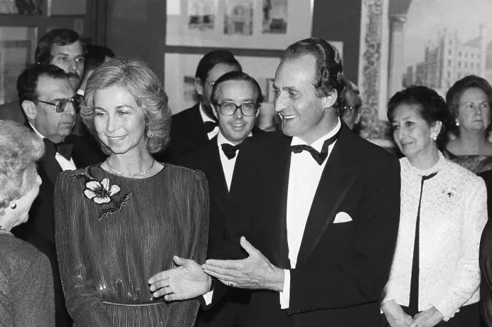 Framed Print : King Juan Carlos And Queen Sofia of Spain Framed Print : King Juan Carlos And Queen Sofia of Spain