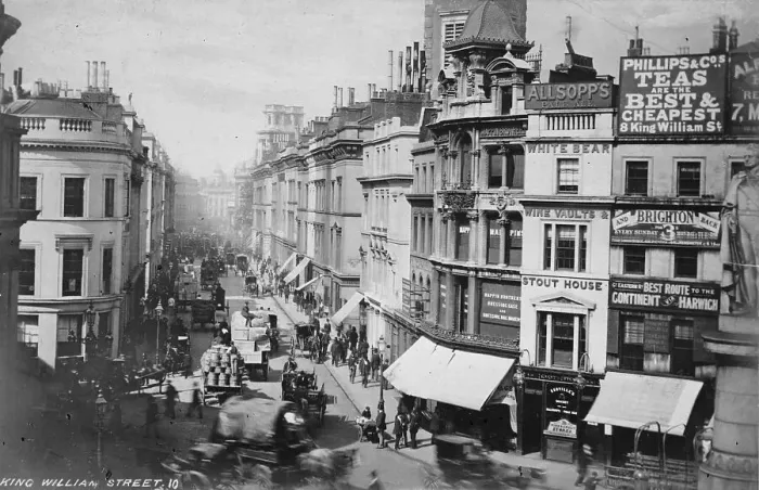 Framed Print : King William Street Framed Print : King William Street