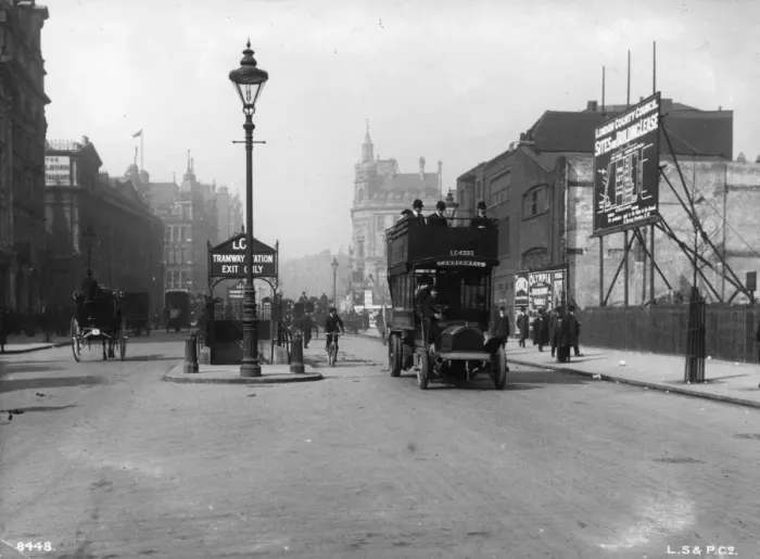 Framed Print : Kingsway. 1906: A view of Kingsway, London, in 1906, showing a motor bus Framed Print : Kingsway. 1906: A view of Kingsway, London, in 1906, showing a motor bus