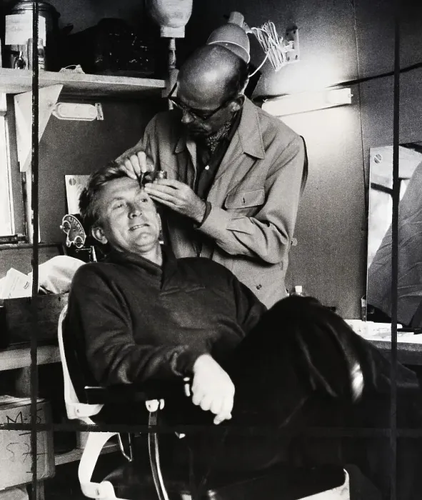 Framed Print : Kirk Douglas Seated In Makeup Chair Framed Print : Kirk Douglas Seated In Makeup Chair