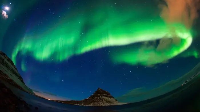 Framed Print : Kirkjufell and Big band Aurora Framed Print : Kirkjufell and Big band Aurora