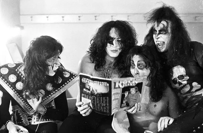 Framed Print : Kiss Backstage