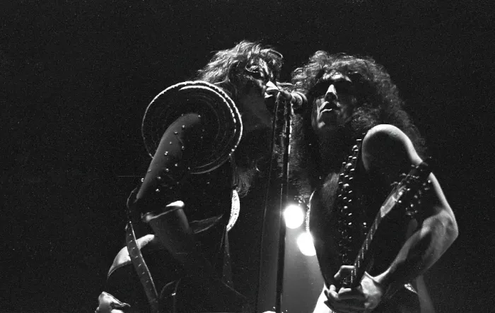 Framed Print : Kiss Performing Framed Print : Kiss Performing