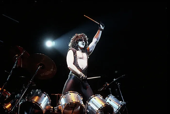 Framed Print : Kiss Performing Framed Print : Kiss Performing