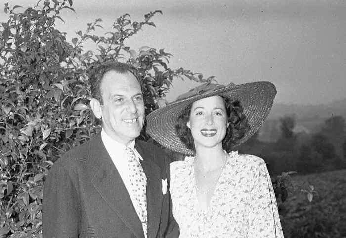 Framed Print : Kitty Carlisle with Moss Hart Framed Print : Kitty Carlisle with Moss Hart
