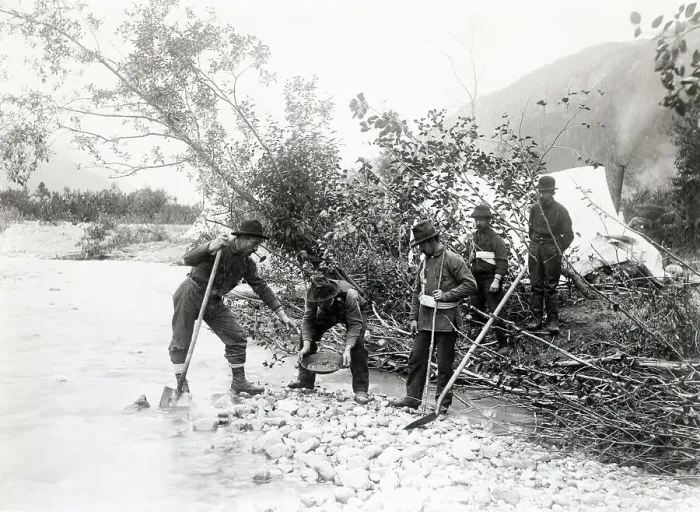 Framed Print : Klondike Miners Washing Out Gold 1897 Framed Print : Klondike Miners Washing Out Gold 1897