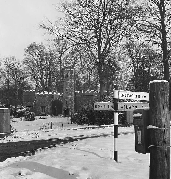Knebworth Gate