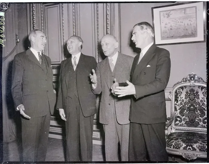 Framed Print : Konrad Adenauer Conversing with Colleagues Framed Print : Konrad Adenauer Conversing with Colleagues