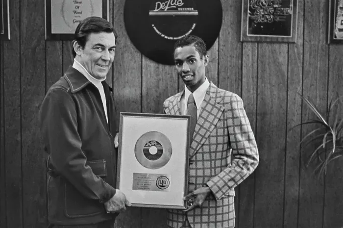 Framed Print : Kool's Gold Disc Framed Print : Kool's Gold Disc