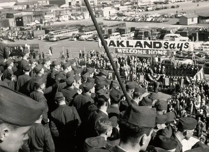 Framed Print : Korean War Veterans Arriving In California Framed Print : Korean War Veterans Arriving In California