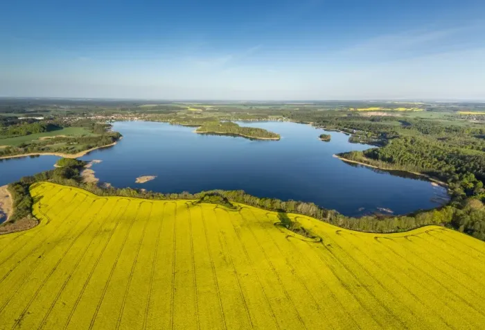 Framed Print : Krakower Seenlandschaft, lakeland nature reserve, with rape fields in full bloom, Kuchelmiss, Mecklenburg Lake District, Mecklenburg-Western Pomerania, Germany Framed Print : Krakower Seenlandschaft, lakeland nature reserve, with rape fields in full bloom, Kuchelmiss, Mecklenburg Lake District, Mecklenburg-Western Pomerania, Germany