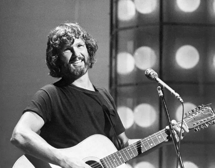  : Kris Kristofferson Performing