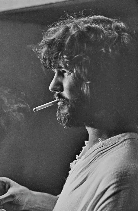 Framed Print : Kris Kristofferson Plays The Bitter End Framed Print : Kris Kristofferson Plays The Bitter End