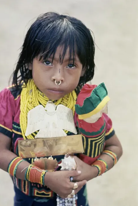 Framed Print : Kuna Girl With Nose Ring Framed Print : Kuna Girl With Nose Ring