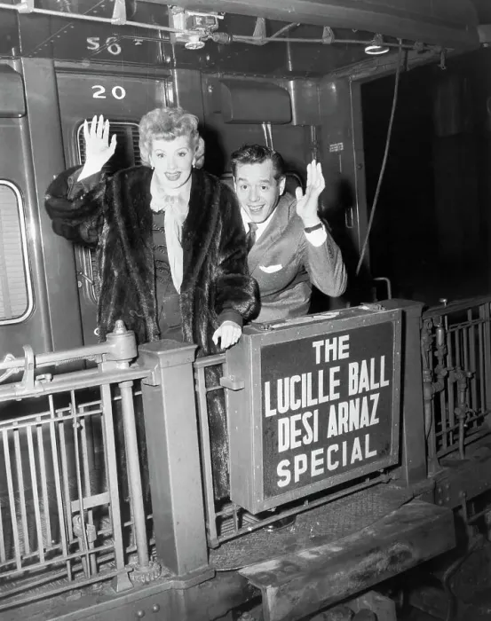 Framed Print : L Ball and D Arnaz Wave From Their Train Framed Print : L Ball and D Arnaz Wave From Their Train