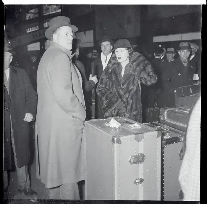 Framed Print : Lady Furness Having Her Baggage Checked by Customs
