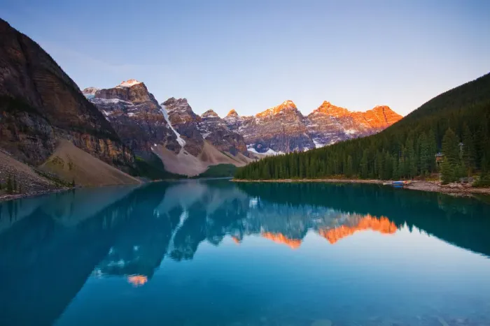 Framed Print : Lake Moraine, Banff