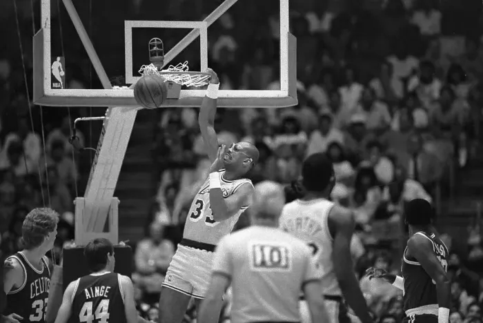 Framed Print : Lakers Abdul-Jabbar Slam-Dunking Framed Print : Lakers Abdul-Jabbar Slam-Dunking