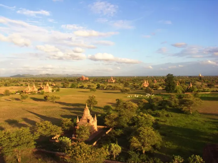 Framed Print : Landscape of archelogic site of Bagan Myanmar Framed Print : Landscape of archelogic site of Bagan Myanmar