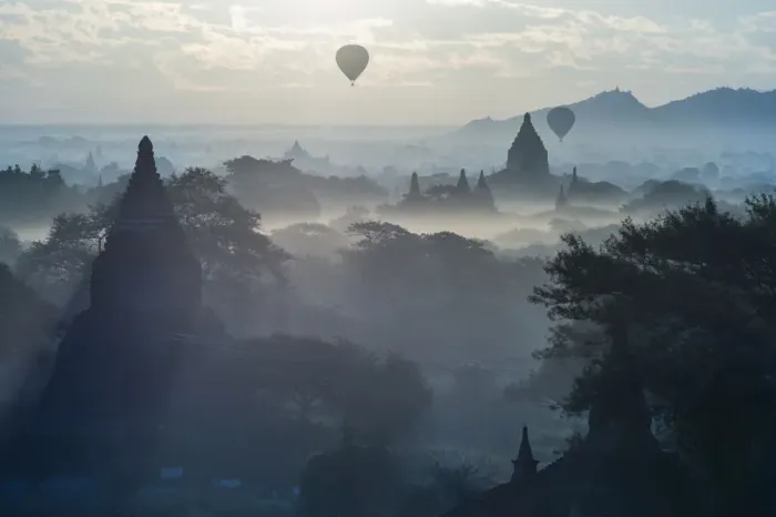 Framed Print : Landscape of Bagan in blue tone
