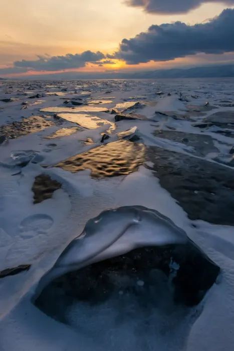 Framed Print : Landscape of frozen Baikal lake Framed Print : Landscape of frozen Baikal lake