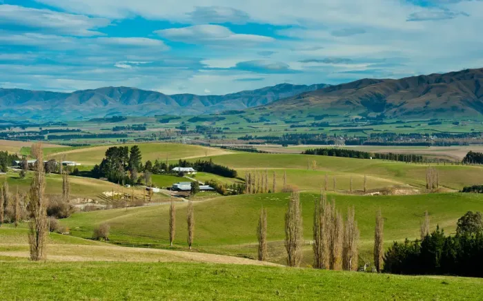 Framed Print : Landscape of south island in New Zealand Framed Print : Landscape of south island in New Zealand