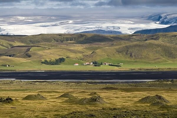 Landscape in the southwest of Iceland, in front of Vatnajoekull Glacier, Iceland, Scandinavia, Europe