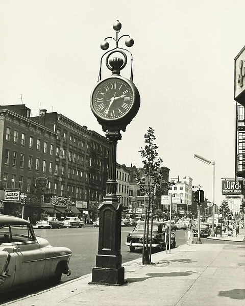 Large street clock, New York City, (B&W)