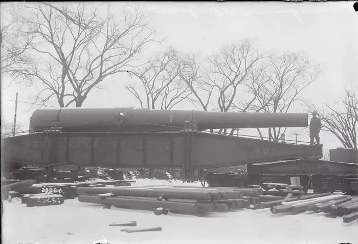 Framed Print : Largest Gun in the U.S. Sent to Panama Canal for Coast Defense Framed Print : Largest Gun in the U.S. Sent to Panama Canal for Coast Defense