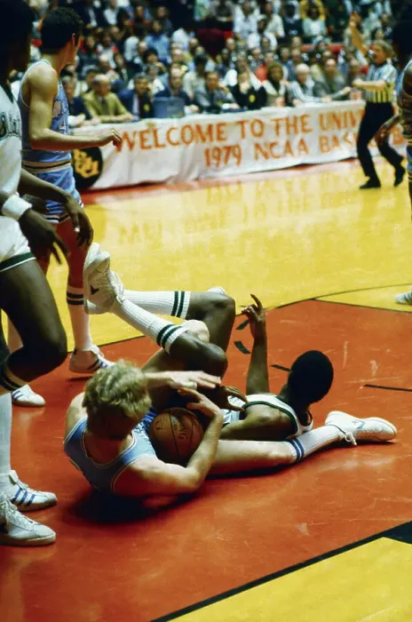 Framed Print : Larry Bird and Magic Johnson on Floor Framed Print : Larry Bird and Magic Johnson on Floor