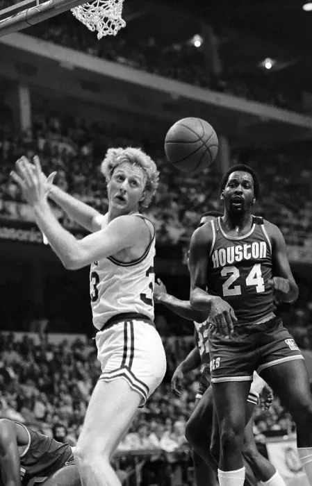 Framed Print : Larry Bird and Moses Malone Watching Ball Framed Print : Larry Bird and Moses Malone Watching Ball