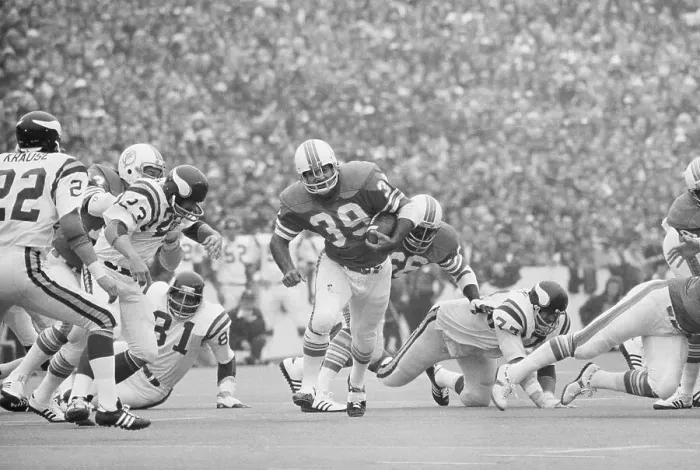 Framed Print : Larry Csonka Running with Football Framed Print : Larry Csonka Running with Football