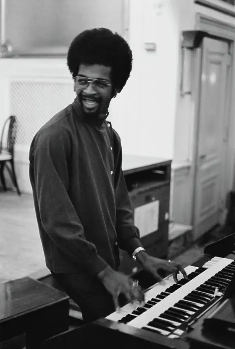 Framed Print : Larry Graham Framed Print : Larry Graham