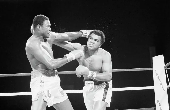 Framed Print : Larry Holmes and Muhammad Ali Boxing Framed Print : Larry Holmes and Muhammad Ali Boxing