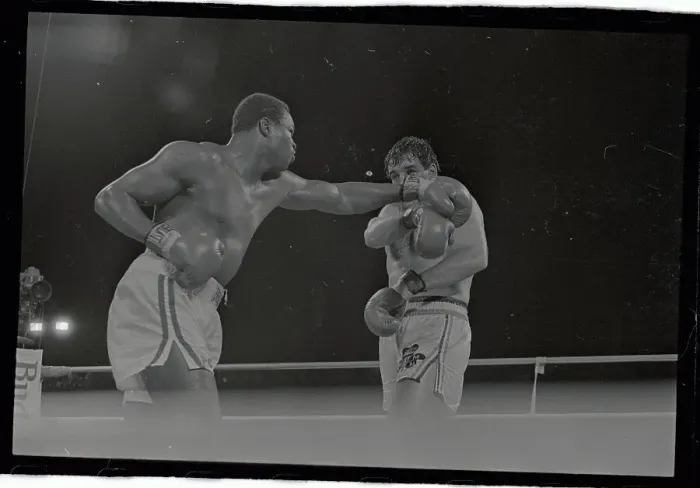 Framed Print : Larry Holmes Winning WBC Fight Framed Print : Larry Holmes Winning WBC Fight