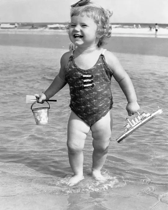 Framed Print : Laughing girl (2-3) on beach Framed Print : Laughing girl (2-3) on beach