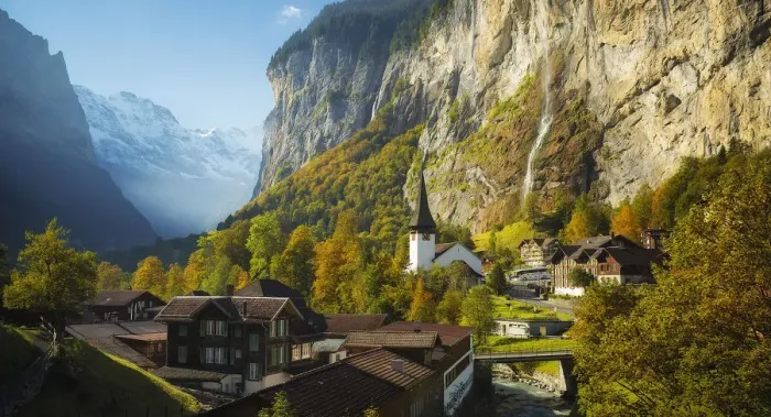 Framed Print : Lauterbrunnen Valley Framed Print : Lauterbrunnen Valley