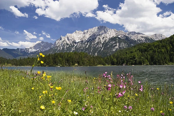 Lautersee Lake, Karwendel Mountains, Werdenfelser Land, Upper Bavaria, Bavaria, Germany, Europe