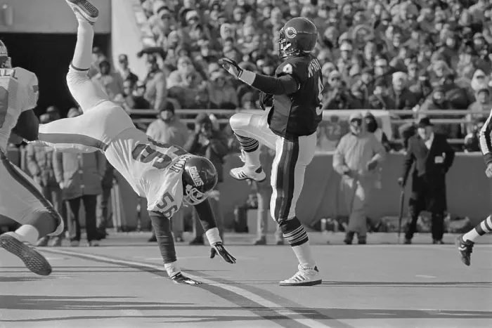 Framed Print : Lawrence Taylor in Action Play Framed Print : Lawrence Taylor in Action Play