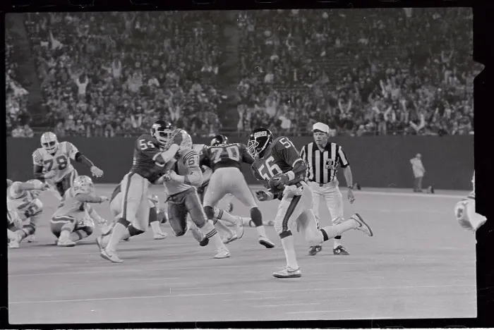 Framed Print : Lawrence Taylor Intercepting Play Framed Print : Lawrence Taylor Intercepting Play