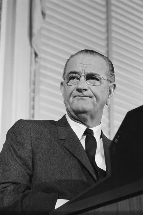 Framed Print : LBJ At The National Press Club, 1969 Framed Print : LBJ At The National Press Club, 1969