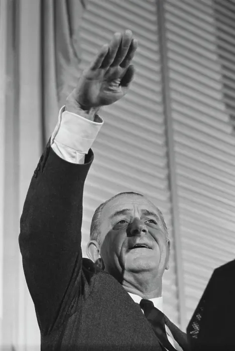Framed Print : LBJ At The National Press Club, 1969 Framed Print : LBJ At The National Press Club, 1969