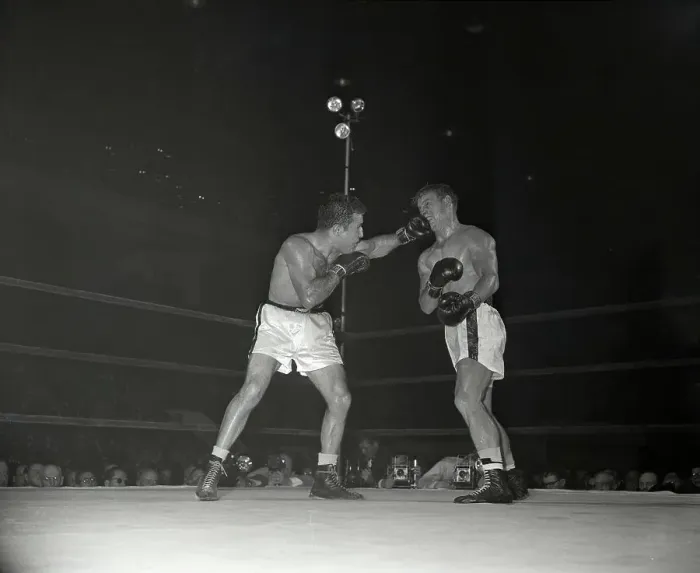 Framed Print : L.Dauthuille Vs. Jake Lamotta Fight Framed Print : L.Dauthuille Vs. Jake Lamotta Fight
