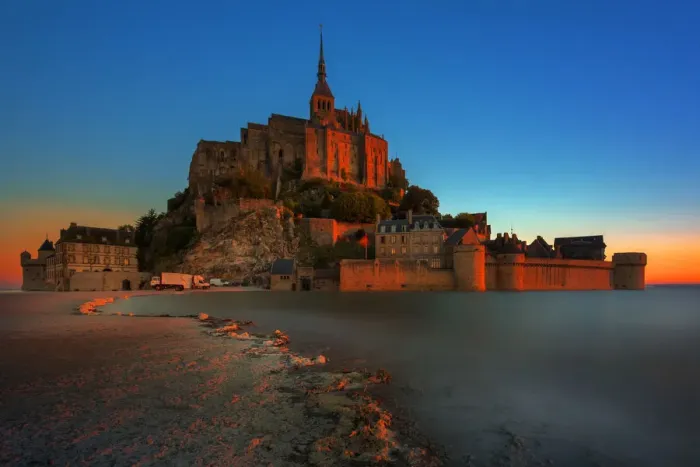Framed Print : Le Mont Saint-Michel, Normandy Framed Print : Le Mont Saint-Michel, Normandy