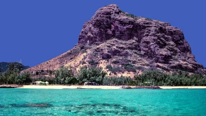 Framed Print : Le Morne Brabant Framed Print : Le Morne Brabant