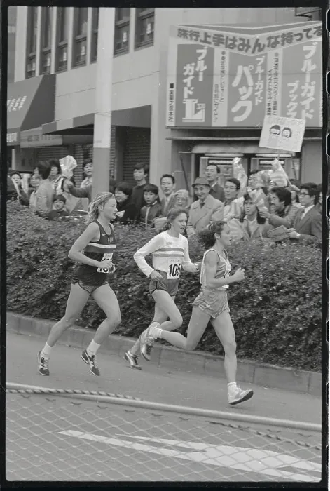 Framed Print : Leaders of Tokyo International Women's Marathon Framed Print : Leaders of Tokyo International Women's Marathon