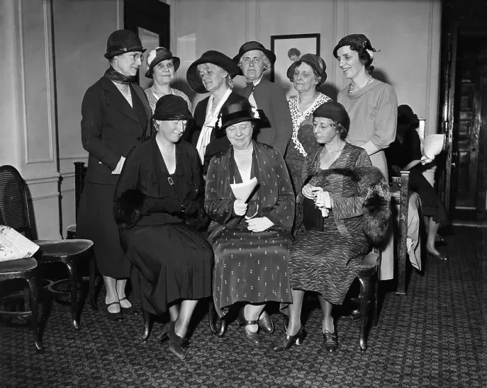 Framed Print : League Of Women Voters Delegates Pose Framed Print : League Of Women Voters Delegates Pose